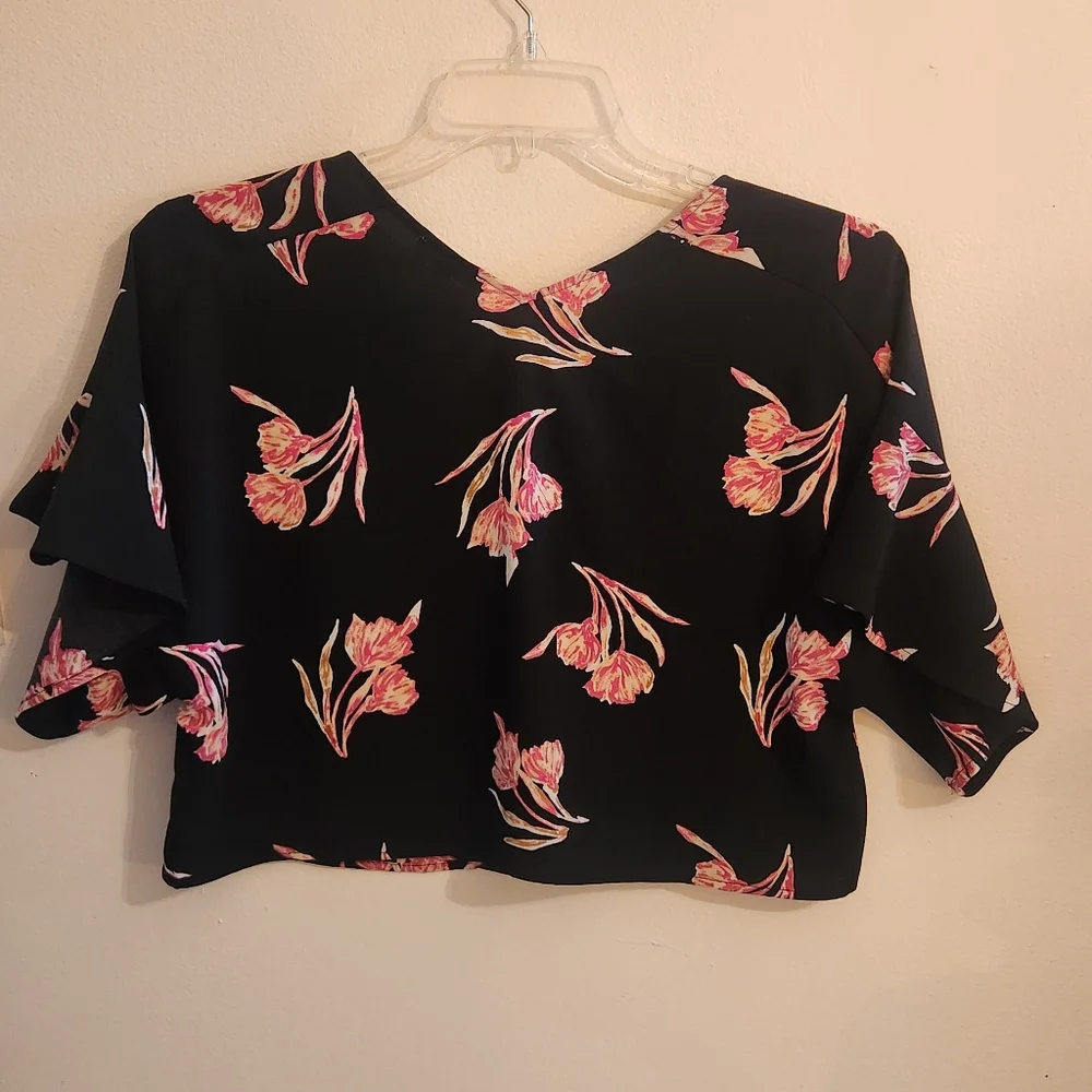 3 Large - X large Tops Red Floral White PINK